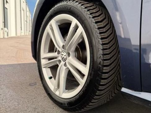 Used 2013 Volkswagen Passat TDI SEL Premium image 38