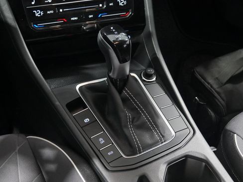 Used 2025 Volkswagen Jetta Sport image 23