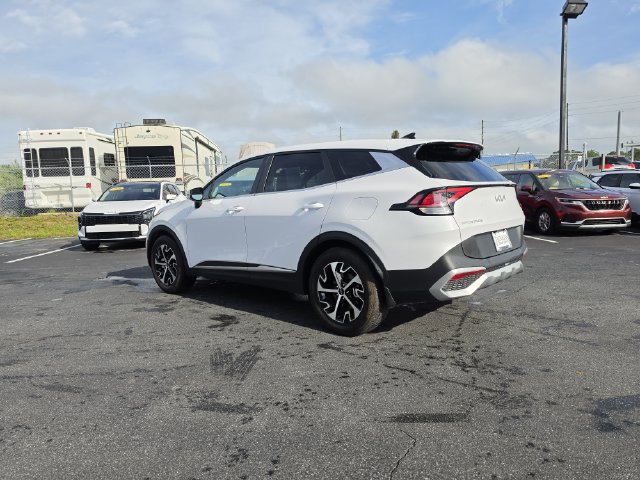 Used 2025 Kia Sportage EX FWD image 11
