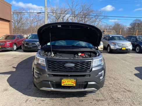 Used 2016 Ford Explorer Platinum AWD/4WD image 11