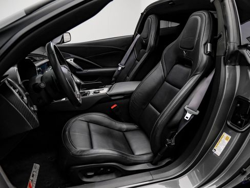 Used 2016 Chevrolet Corvette Z06 w/ 2LZ Preferred Equipment Group image 44