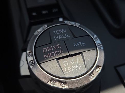 New 2026 Toyota 4Runner TRD Off-Road Premium AWD/4WD image 22