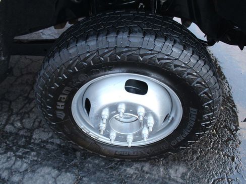 Used 2022 Ford F350 XL w/ Power Equipment Group image 37