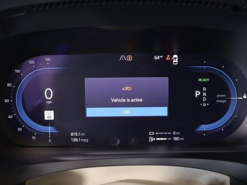 Used 2024 Volvo S90 T8 Ultimate w/ Lounge Package image 4