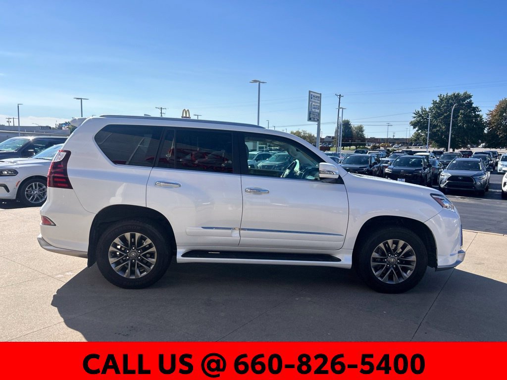 Used 2017 Lexus GX 460 Premium AWD/4WD image 4