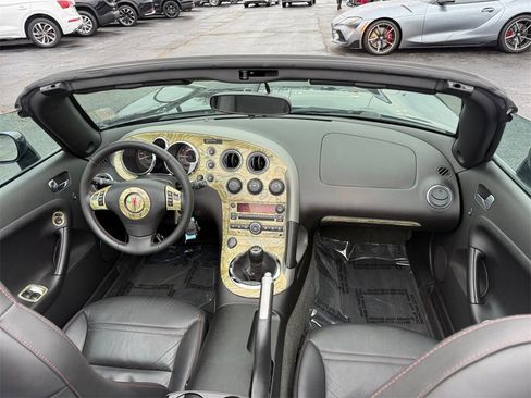 Used 2007 Pontiac Solstice GXP w/ Premium Package image 18
