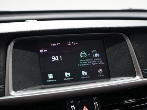 Used 2018 Kia Optima S image 24