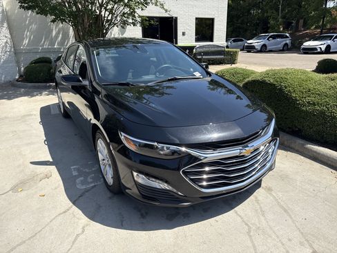 Used 2025 Chevrolet Malibu LT FWD image 38
