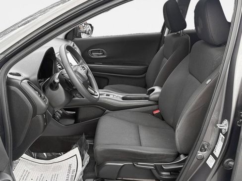 Used 2016 Honda HR-V EX image 11