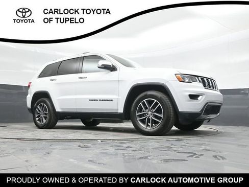 Used 2018 Jeep Grand Cherokee Limited image 39