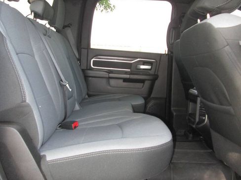 Used 2024 RAM 3500 Big Horn w/ Protection Group AWD/4WD image 19
