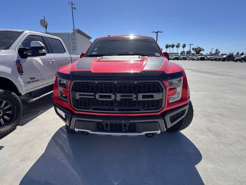 Used 2018 Ford F150 Raptor w/ Equipment Group 802A Luxury image 2