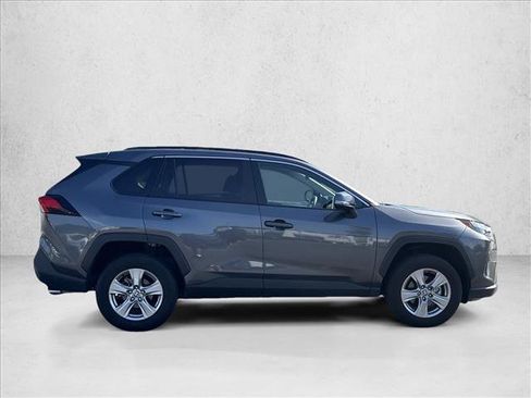 Used 2025 Toyota RAV4 XLE FWD image 4