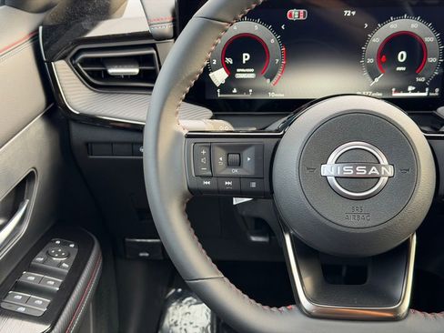 New 2026 Nissan Kicks SR w/ Cold Weather Package FWD image 21