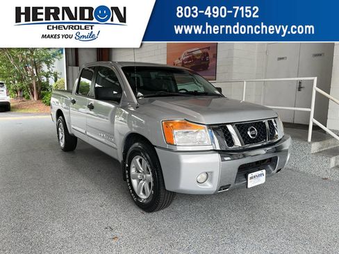 Used 2012 Nissan Titan SV w/ SV Value Truck Pkg RWD image 1