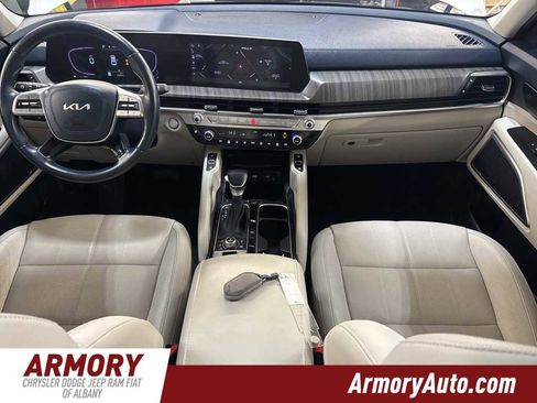 Used 2023 Kia Telluride EX w/ EX Captain's Chair Package image 40