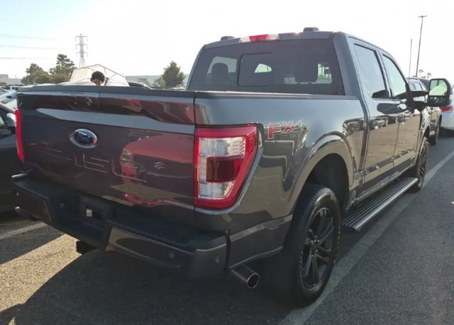 Used 2022 Ford F150 Lariat w/ Equipment Group 502A High AWD/4WD image 4
