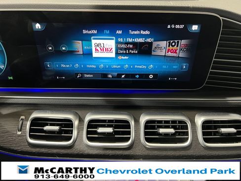 Used 2021 Mercedes-Benz GLS 450 4MATIC image 21