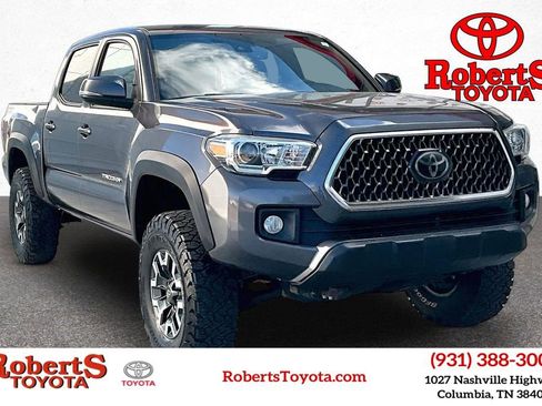Used 2018 Toyota Tacoma TRD Off-Road image 1