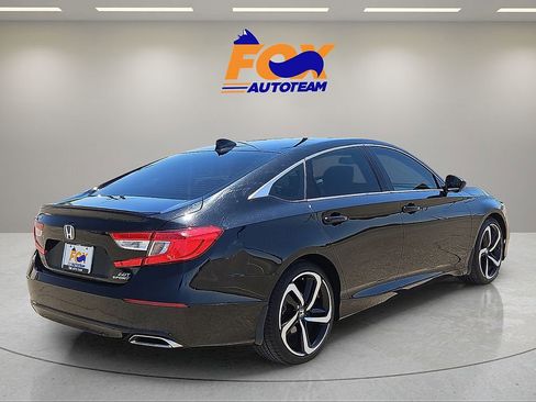 Used 2020 Honda Accord Sport image 4