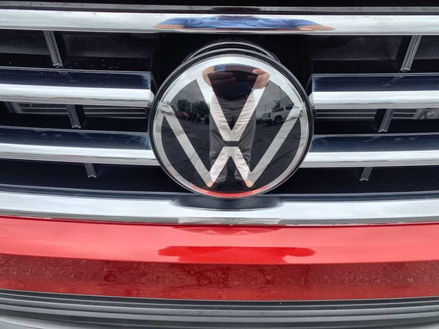 Used 2023 Volkswagen Tiguan SE FWD image 29