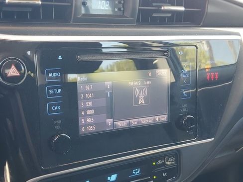 Used 2019 Toyota Corolla LE FWD image 25