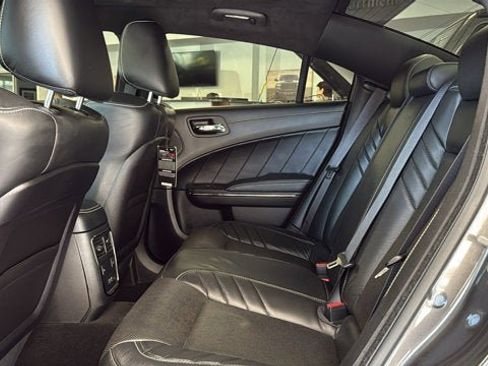 Used 2022 Dodge Charger SRT Hellcat w/ Harman/Kardon Audio Group RWD image 23