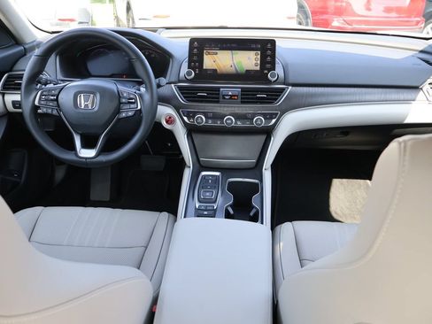Certified 2022 Honda Accord Touring image 13