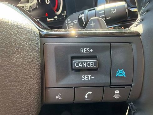 New 2026 Nissan Pathfinder Platinum AWD/4WD image 24