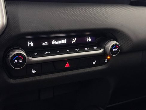 Used 2025 MAZDA CX-50 AWD 2.5 S w/ Preferred Package image 26