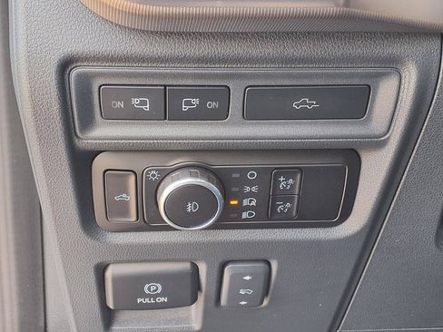 Used 2023 Ford F150 Raptor AWD/4WD image 16