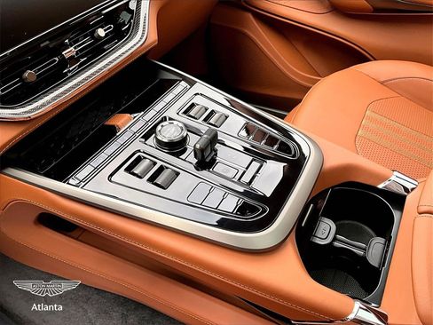 New 2026 Aston Martin DBX 707 image 8