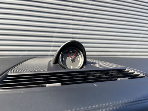 Certified 2018 Porsche Panamera 4S image 32