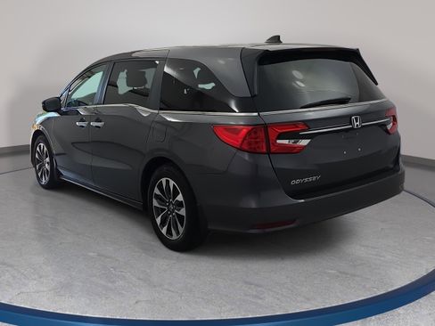 Used 2024 Honda Odyssey EX-L image 7