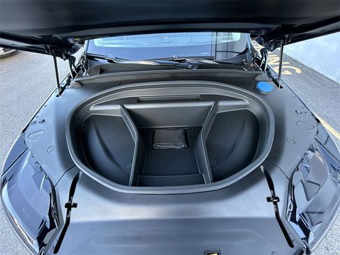 New 2025 Volvo EX90 Ultra image 10