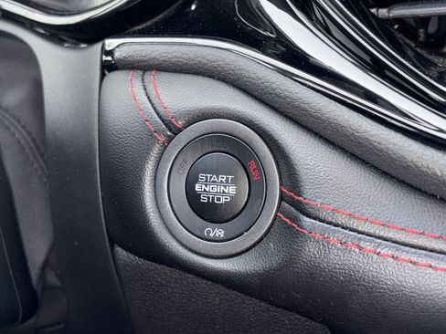 Used 2025 Dodge Durango GT RWD image 17