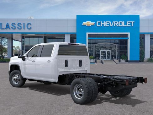 New 2026 Chevrolet Silverado 3500 W/T w/ WT Convenience Package image 3