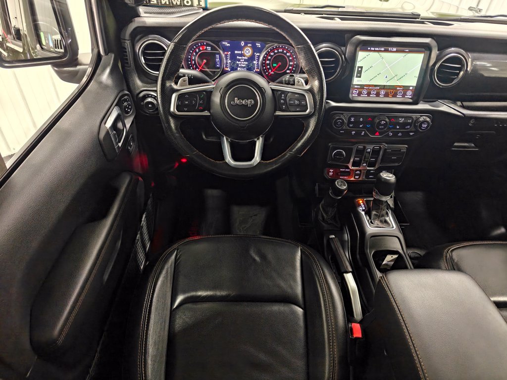 Used 2021 Jeep Wrangler Unlimited Rubicon w/ Xtreme Recon 35" Tire Package AWD/4WD image 4