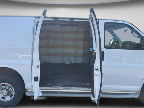 Used 2021 Chevrolet Express 2500 w/ Driver Convenience Package RWD image 35