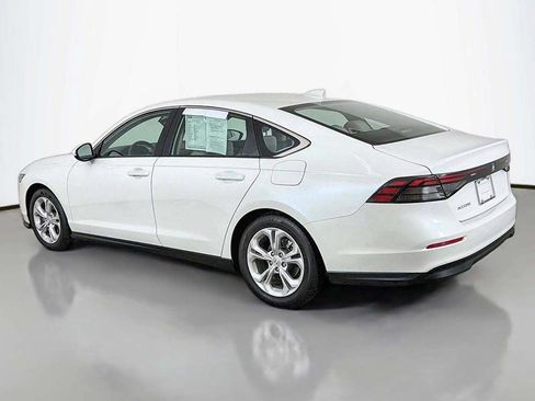 Used 2025 Honda Accord LX image 7