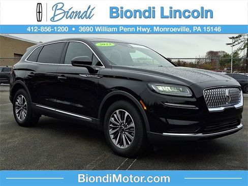 Certified 2023 Lincoln Nautilus Reserve image 1