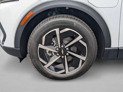 New 2026 Chevrolet Equinox EV LT image 10