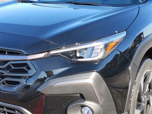 Certified 2024 Subaru Crosstrek 2.5i Limited image 5