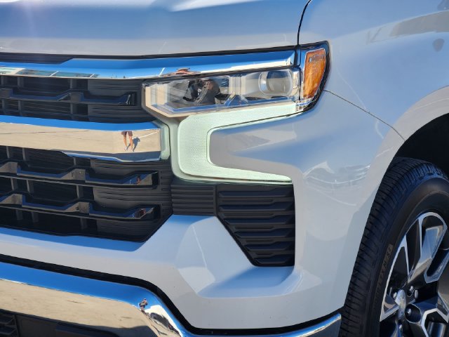 Used 2022 Chevrolet Silverado 1500 LT RWD image 16
