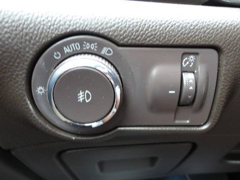 Used 2016 Buick Verano Leather w/ Experience Buick Package FWD image 23