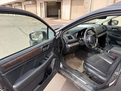 Used 2018 Subaru Outback 2.5i Limited image 15