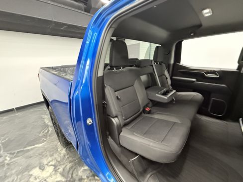 Used 2022 GMC Sierra 1500 Elevation image 21