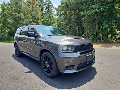 Used 2019 Dodge Durango R/T w/ Technology Group AWD/4WD image 3