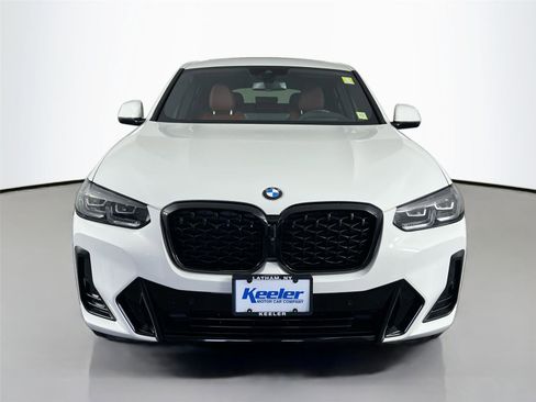 Used 2024 BMW X4 xDrive30i w/ Premium Package AWD/4WD image 9