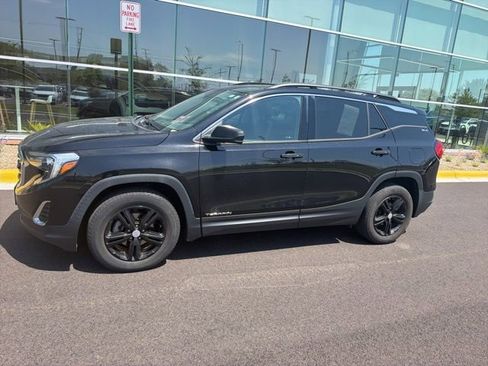 Used 2018 GMC Terrain SLE w/ Driver Convenience Package AWD/4WD image 22